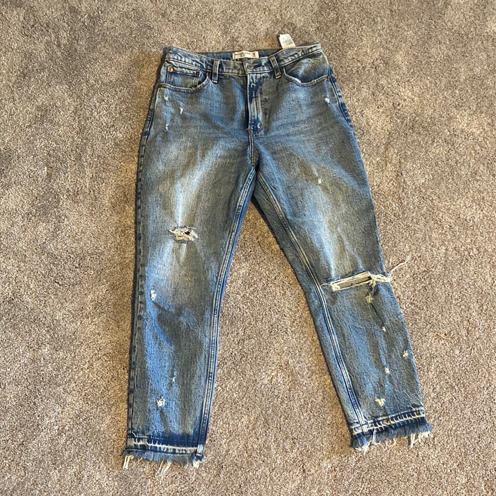 A&F Mom High Rise